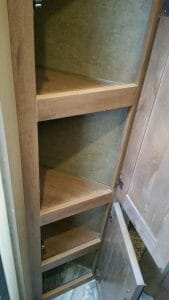 Glacier Peak F30RDS bathroom storage